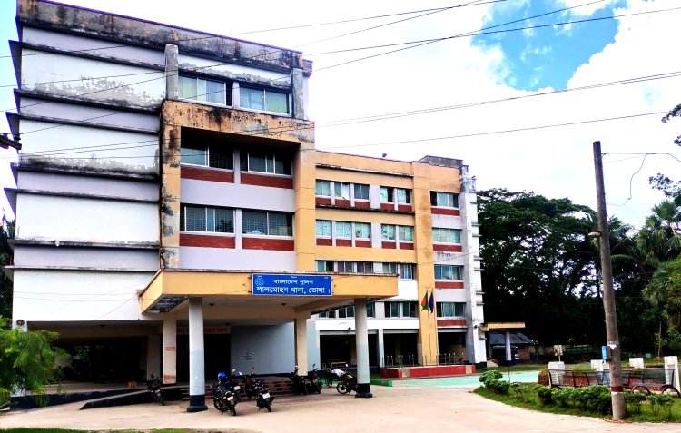 লালমোহনে মোটরসাইকেলের ধাক্কায় বৃদ্ধ নিহত