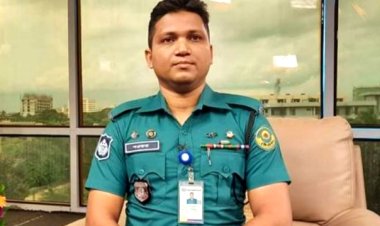 মানবিক পুলিশ শওকতকে চাকরিচ্যুত