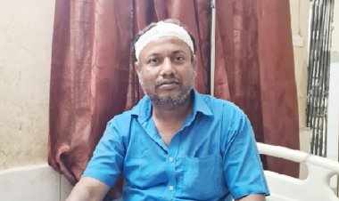 নকলে বাধা, পিটিয়ে শিক্ষকের মাথা ফাটিয়ে দিলো পরীক্ষার্থীরা