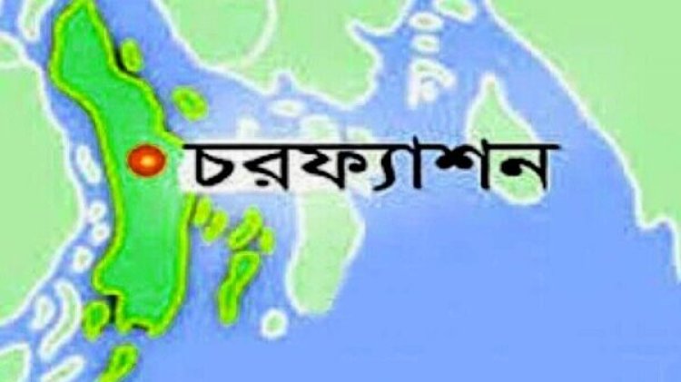 দুই গরুর চামড়া ও ভুঁড়ি রেখে মাংস নিয়ে গেছে চোর
