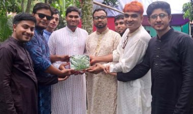 বৌভাতে কাঁচামরিচ উপহার!