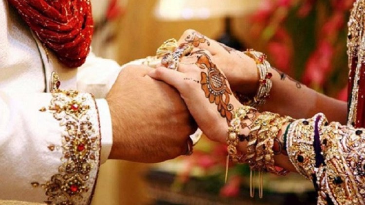 বিয়ের রাতেই সন্তান প্রসব করলেন নববধূ