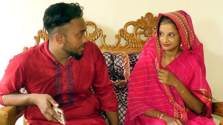 প্রেমের টানে মালয়েশিয়া থেকে নোয়াখালীতে তরুণী