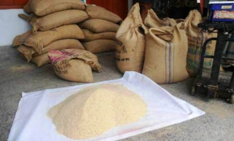 তজুমদ্দিনে পিআইওর বিরুদ্ধে মানবিক সহায়তার চাল বিতরণে অনিয়মের অভিযোগ