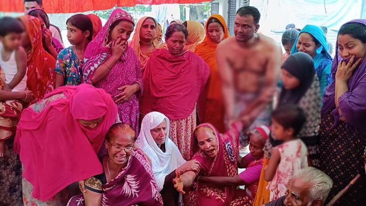 জন্মের আগেই এতিম হয়ে গেল মেয়ে
