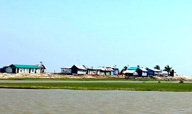 ৯ ওয়ার্ডের ৮টিই নদী গর্ভে বিলীন