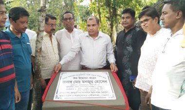 লালমোহনে ৮২ লাখ টাকা ব্যয়ের সড়ক নির্মাণ কাজের উদ্বোধন