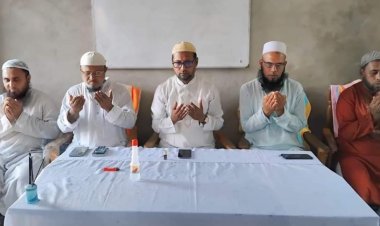 মনপুরা মহিলা কলেজের প্রতিষ্ঠাকালীন সভাপতির মৃত্যুবার্ষিকীতে মিলাদ ও দোয়া