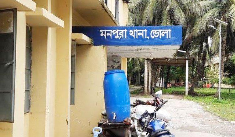 মনপুরায় নদী থেকে দুই জেলের লাশ উদ্ধার