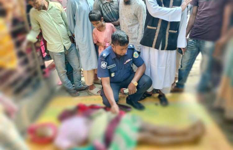 লালমোহনে বিদ্যুতায়িত হয়ে বৃদ্ধ নিহত